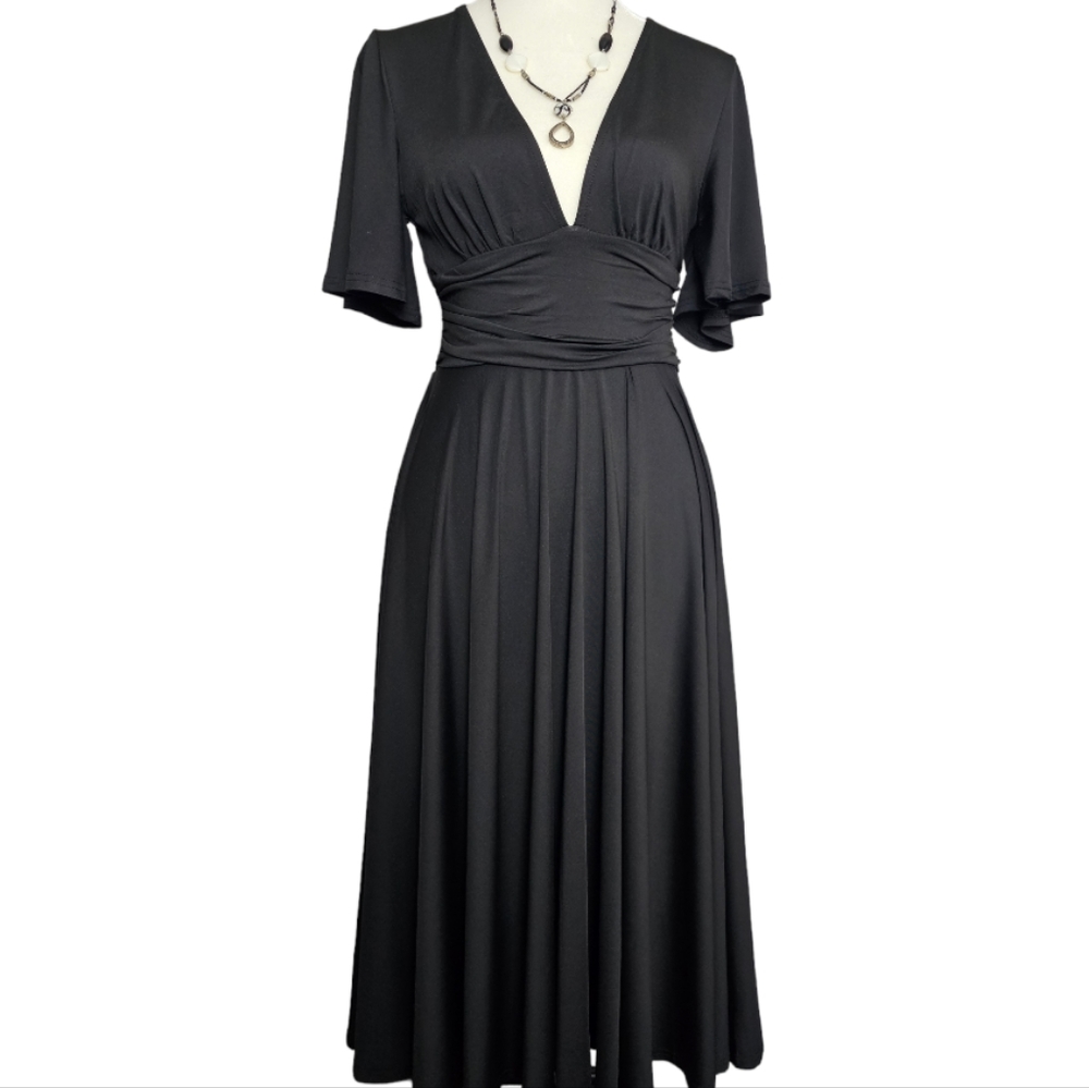 NWT Midi Black Smocked Band Dress